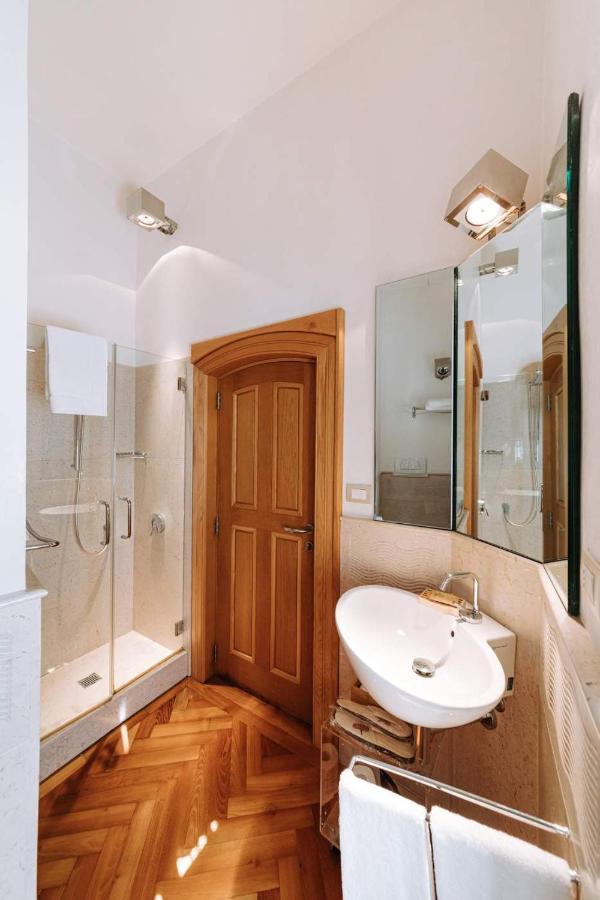 Santa Rosa Relais Otel Noci Dış mekan fotoğraf