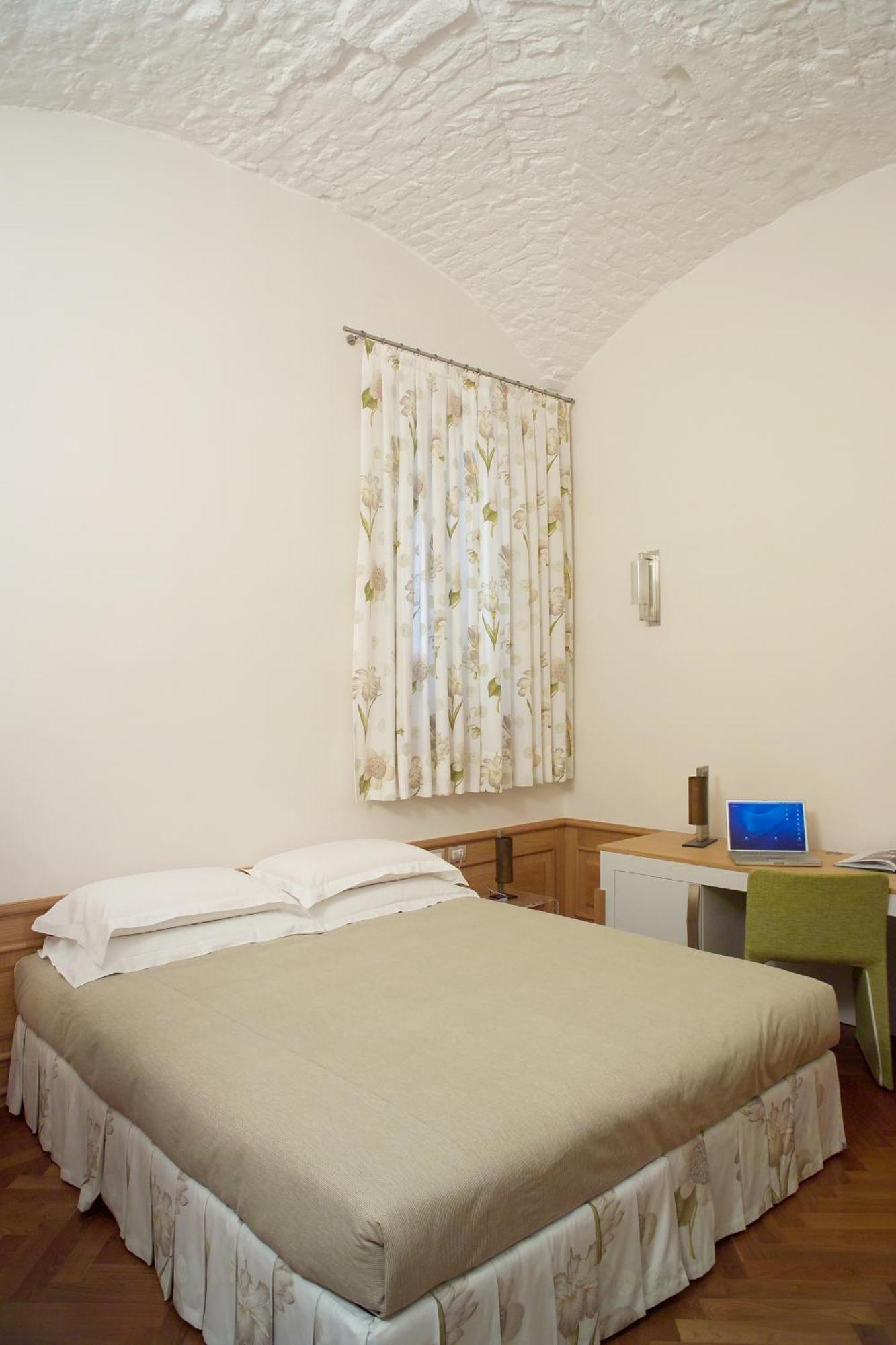 Santa Rosa Relais Otel Noci Dış mekan fotoğraf