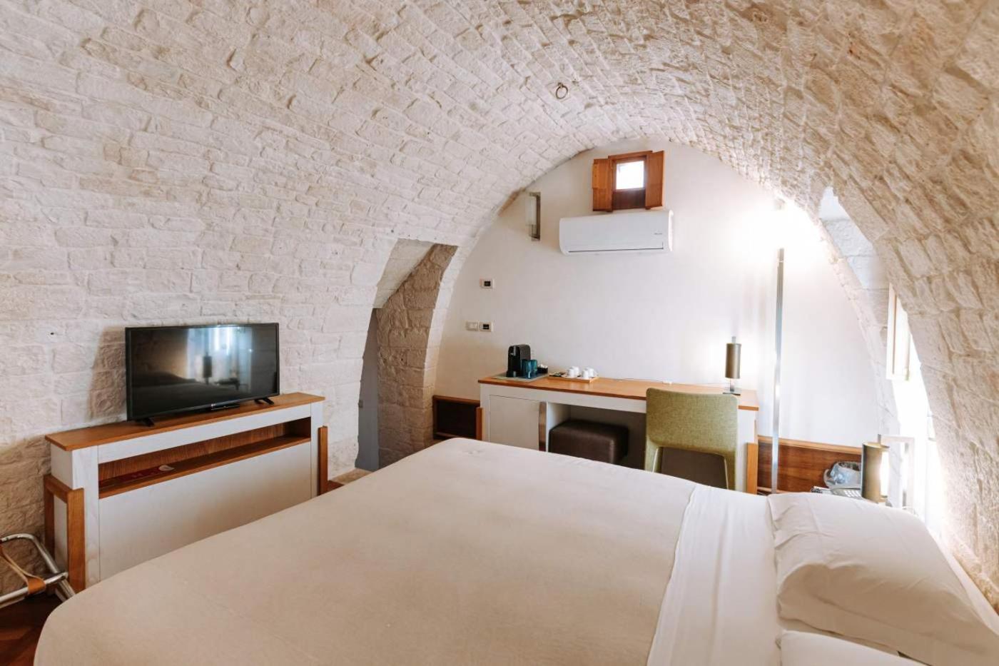 Santa Rosa Relais Otel Noci Dış mekan fotoğraf